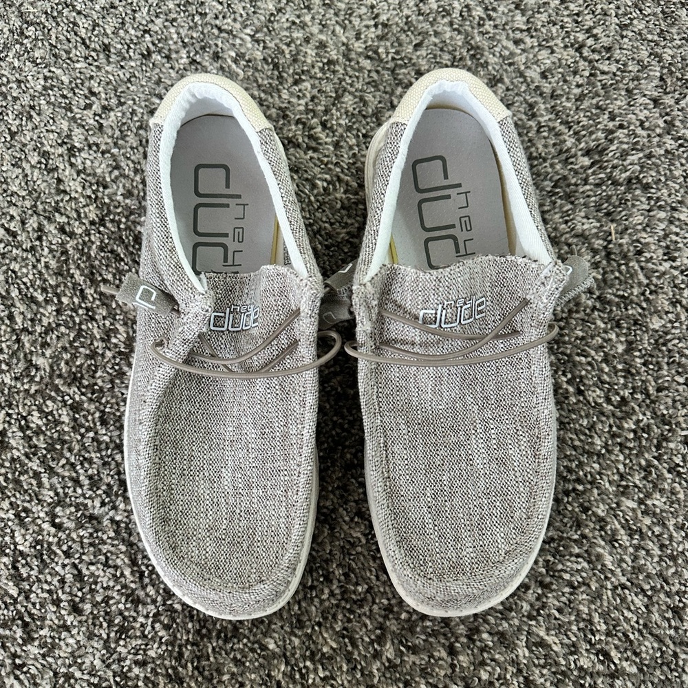 Hey dude shoes